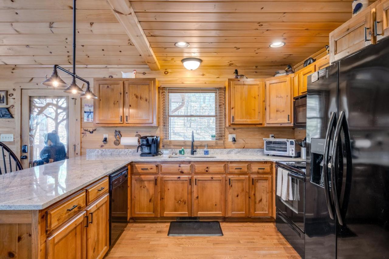 Blue Ridge Bear Bungalow Εξωτερικό φωτογραφία