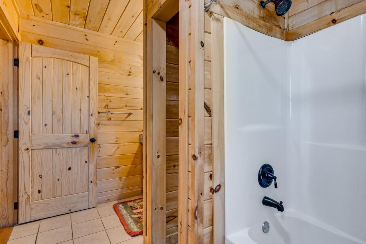 Blue Ridge Bear Bungalow Εξωτερικό φωτογραφία