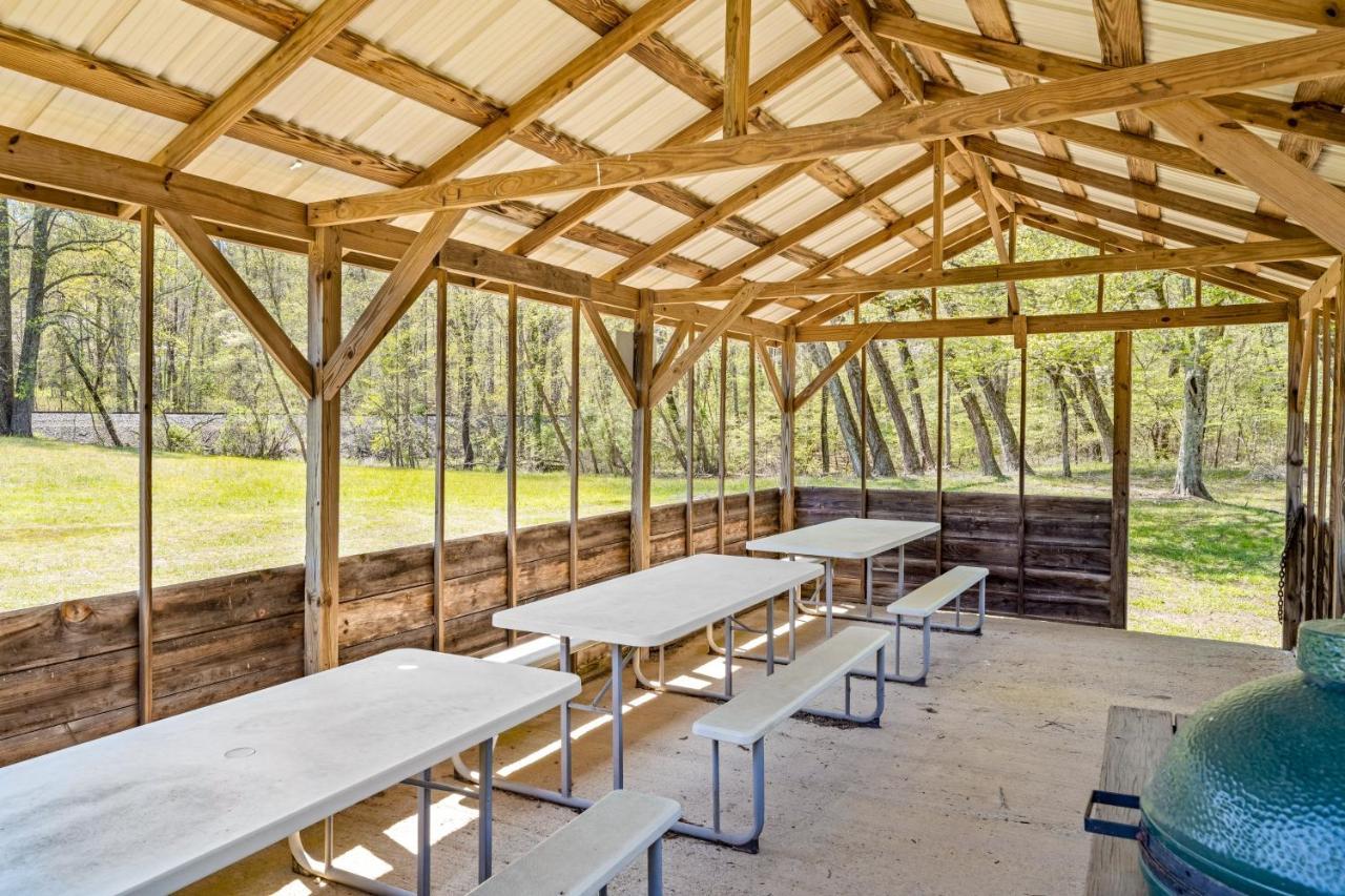 Blue Ridge Bear Bungalow Εξωτερικό φωτογραφία